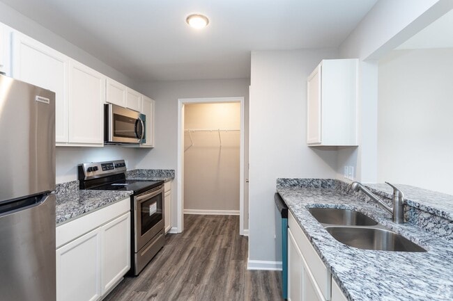 Legacy Park Apartments, Ayden, NC 28513 - photo 4