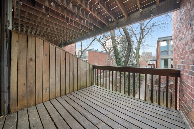 2131 N Larrabee St unit 6203, Chicago, IL 60614 - photo 6