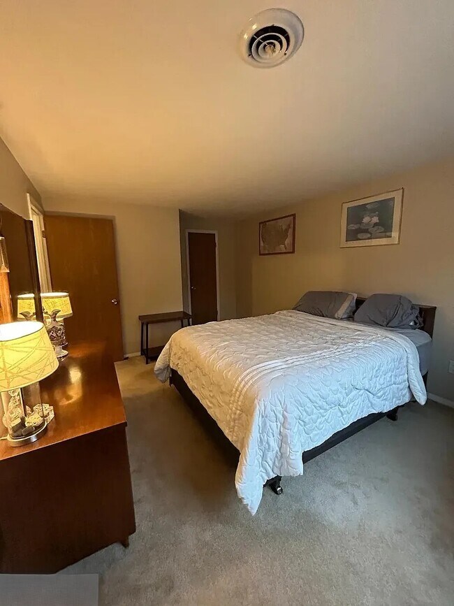 1003 Nanroc Dr, Mechanicsburg, PA 17055 - photo 6