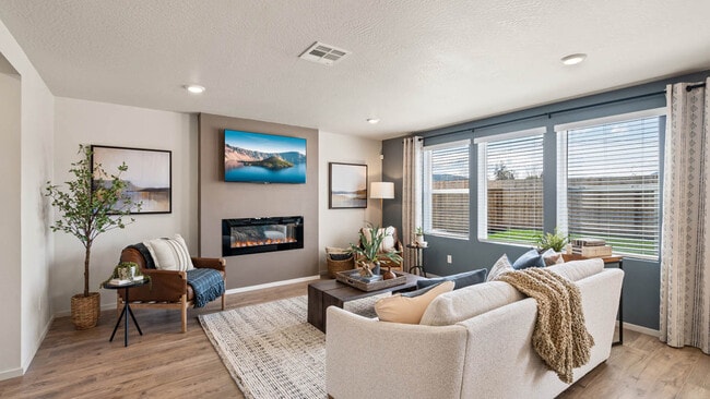 2617 Steadman Ave, Medford, OR 97501 - photo 4