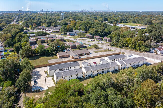 Zurqui on Mohican, Baton Rouge, LA 70805 - photo 6