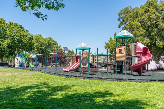 Magnolia Park is fun for the entire family.