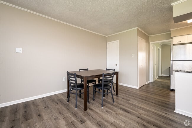 Lux of Lafayette, Lafayette, LA 70506 - photo 5