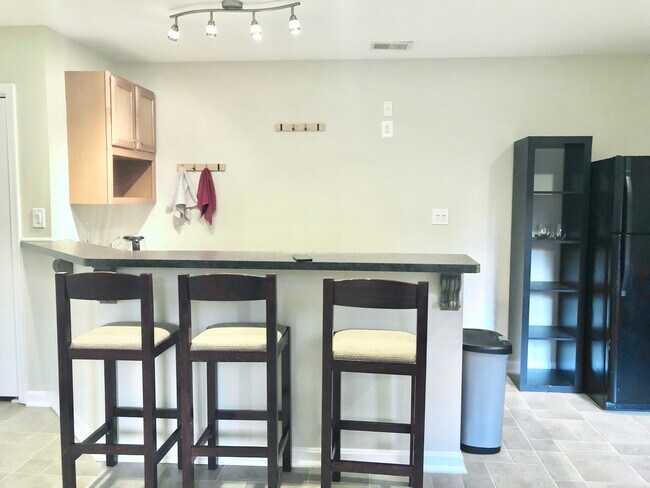 3516 7th St N unit Lower Level, Arlington, VA 22201 - photo 4