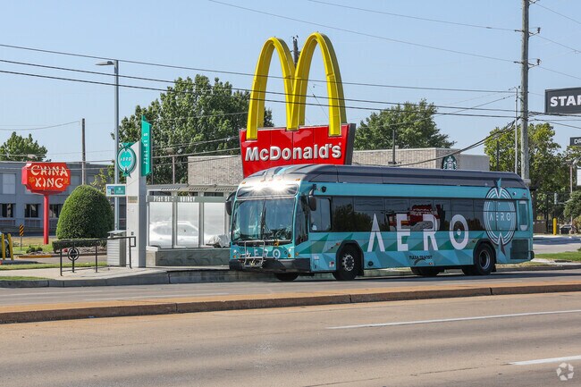 Getting around is a breeze in Kensington with Aero bus stops throughout.
