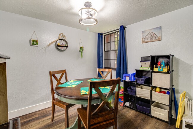 425 W Rich Ave, Deland, FL 32720 - photo 6