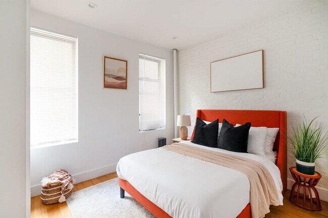 411 E 68th St unit ID1021976P, New York, NY 10065 - photo 4