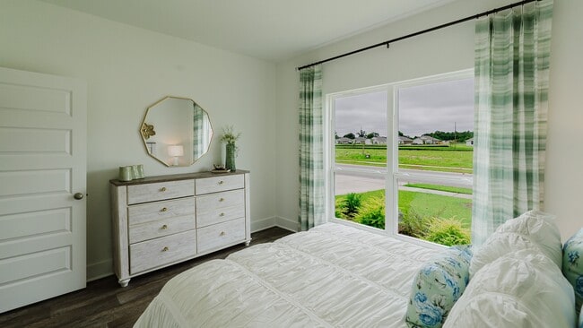 31554 Lyon Rd, Daphne, AL 36527 - photo 5