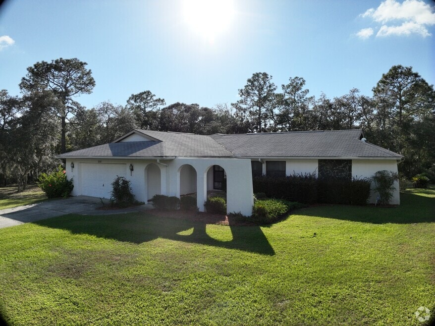 8384 N Trojan Dr, Citrus Springs, FL 34433 - photo 2