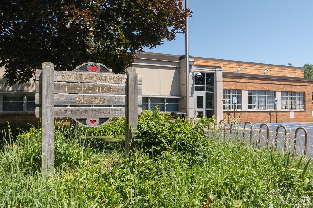 Northeastern Elementary School in Hastings, MI.