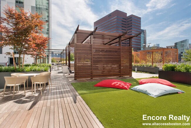 250 Kendall St unit 805, Cambridge, MA 02142 - photo 3