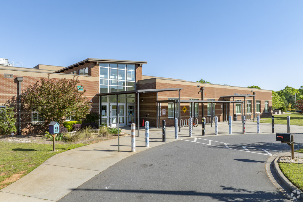 Berewick Elementary school serves the younger learners of the area.