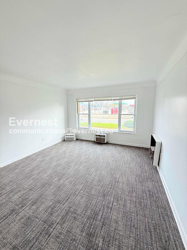 15601 Schoolcraft Rd unit 1, Detroit, MI 48227 - photo 7