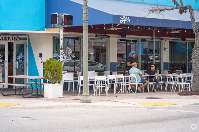 Just a short walk from Parrot Cove, enjoy unique cocktails or eats at Lilo's Streetfood & Bar.