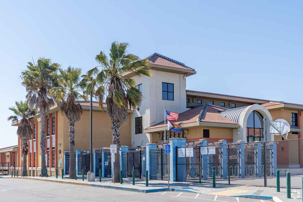 Main entrance to Ford Elementary School in North & East, Richmond CA