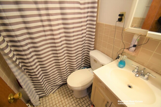 9 Warwick St, Roxbury Crossing, MA 02120 - photo 7