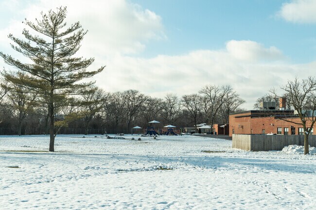Jefferson Elementary School has a great playground and is located adjacent to a public park.