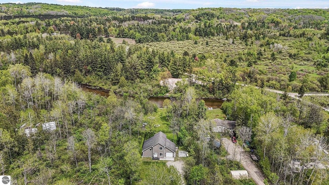 800 Boardman Acre Dr, Traverse City, MI 49686 - photo 4