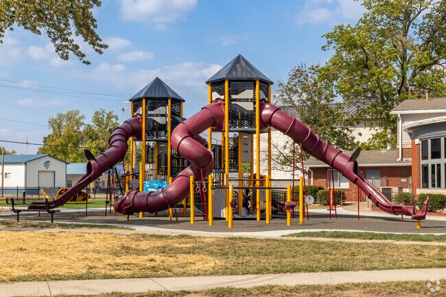 Wood River’s Central Park has a great playground that the kids will love.