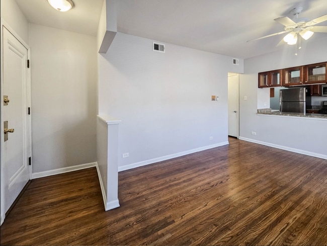 3730 N Sheffield Ave unit 3708-407, Chicago, IL 60613 - photo 7