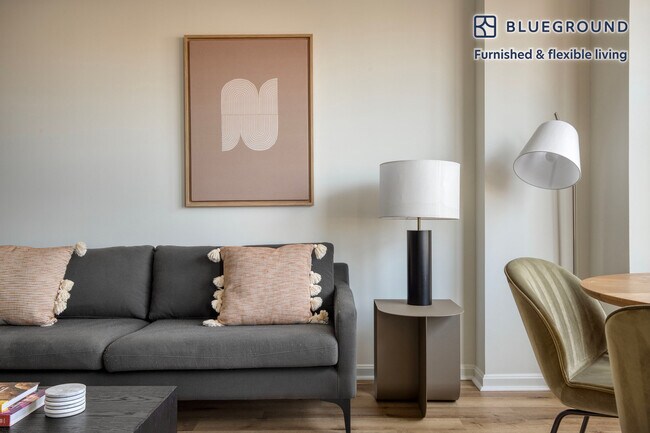 1301 U St NW unit FL4-ID726, Washington, DC 20009 - photo 2