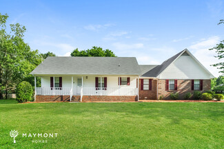 143 Hazelwood Dr, Hazel Green, AL 35750