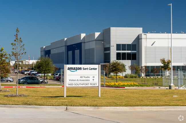 Amazon’s Wilmer facility anchors the city’s growing distribution hub.