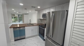 3982 NW 90th Ave, Sunrise, FL 33351