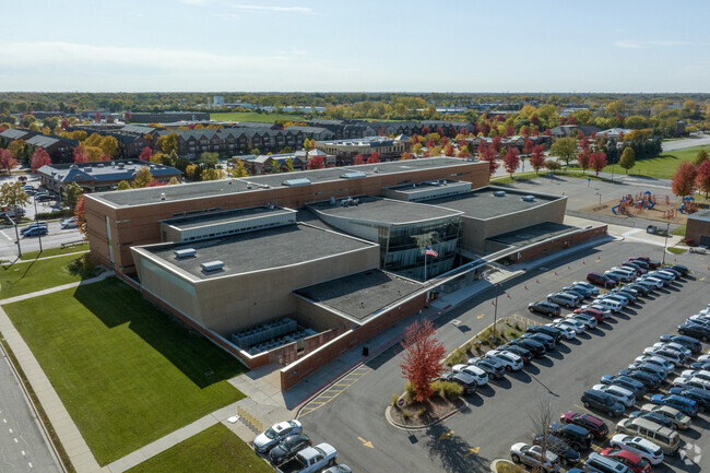 Hawthorn Townline Elementary School is a modern campus in Vernon Hills.