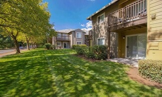 13826 Meyers Rd, Oregon City, OR 97045