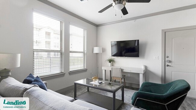 12500 Shadowglen Trace unit 10308, Manor, TX 78653 - photo 2