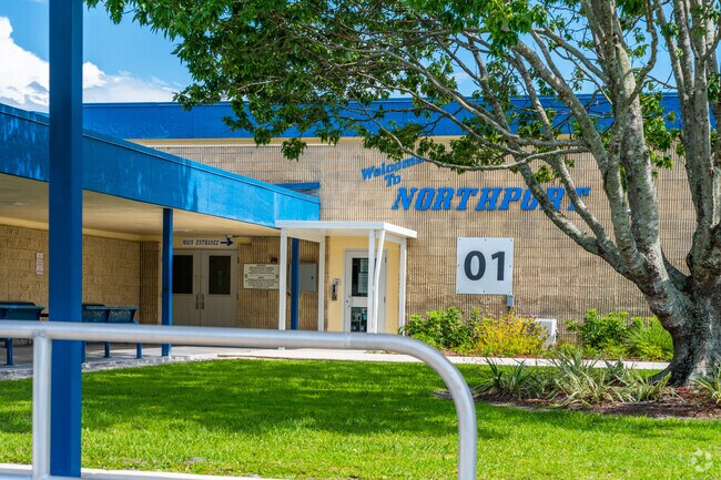 Northport Elementary School is a public school serving K-8.