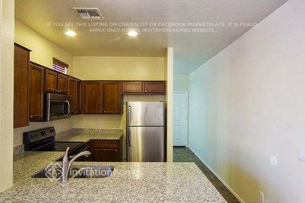 9848 E Escondido Ave, Mesa, AZ 85208 - photo 6