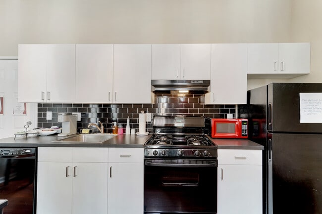 Apartment 1 Kitchen