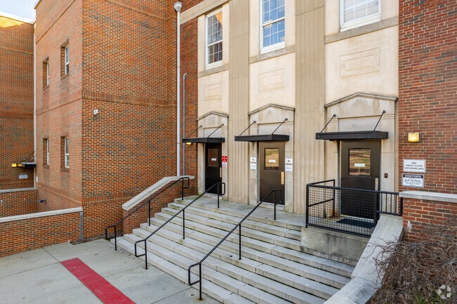 Wesley International Academy in Oakland produces top scholars.