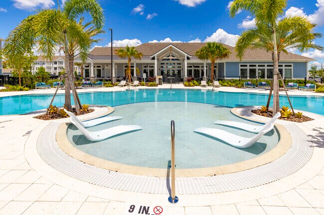 The Bradley Lake Wilson, Davenport, FL 33896 - photo 4