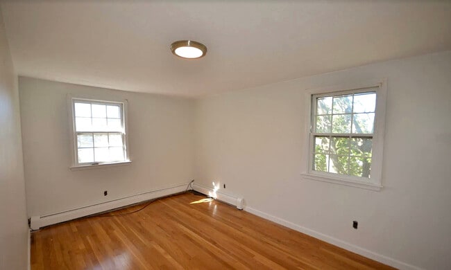 117 Cowing St, Boston, MA 02132 - photo 5