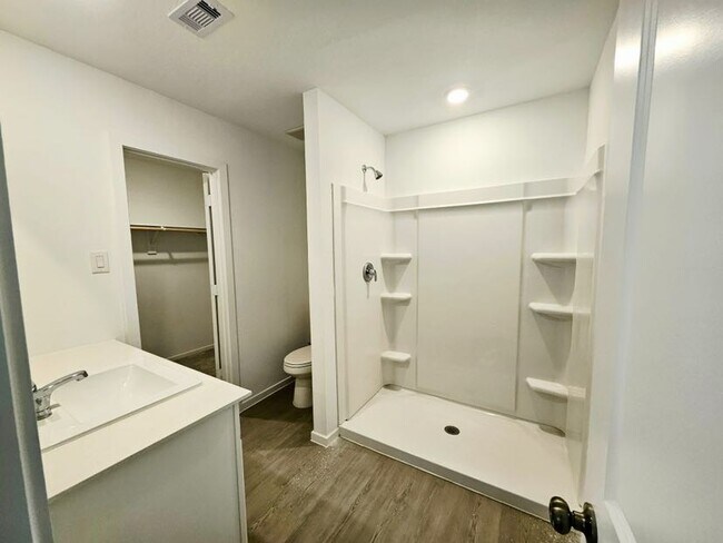 14881 N Ascot Bnd Cir, Conroe, TX 77306 - photo 7