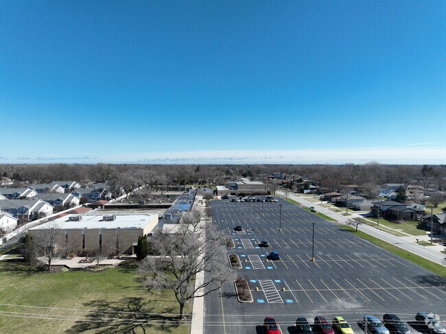 St. Damian Elementary School is in the heart of Oak Forest.
