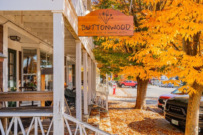 In charming downtown Warner you can find restaurants and boutiques along Main Street.