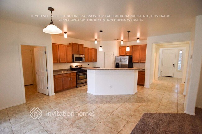 19335 E Canary Way, Queen Creek, AZ 85142 - photo 5