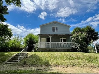 2205 S William St, South Bend, IN 46613