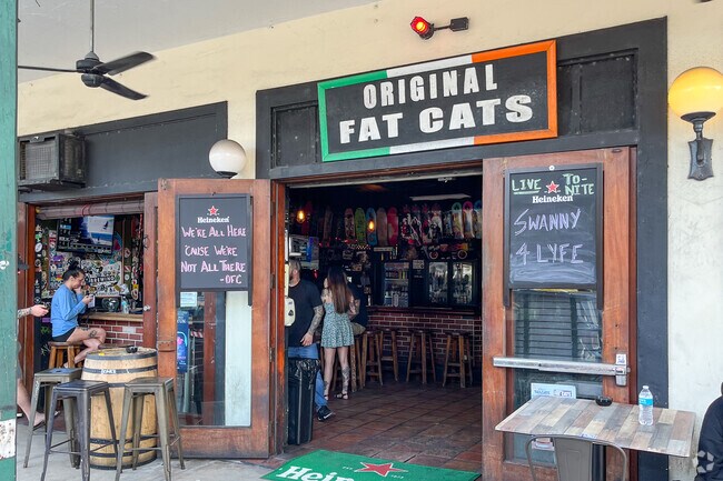 Entrance to Original Fat Cats in Sailboat Bend.