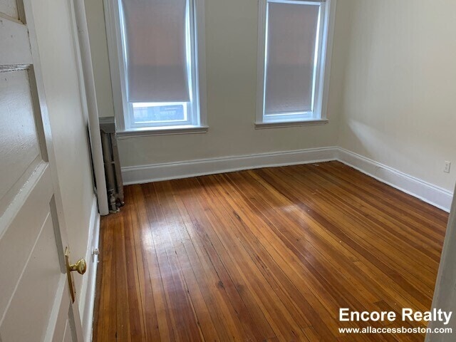 1377 Commonwealth Ave unit 11, Allston, MA 02134 - photo 2