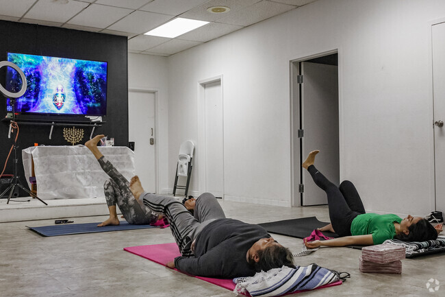 Relax and enjoy yoga at Anuta Park