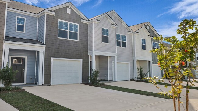 140 Yarrow Way, Moncks Corner, SC 29461 - photo 4