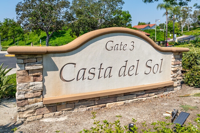 Casta del Sol is a secure, gated community in Mission Viejo with great amenities.