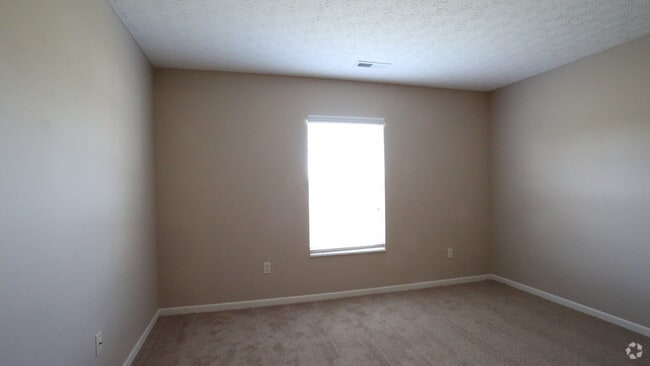 Stone Crossing, Springfield, OH 45503 - photo 7