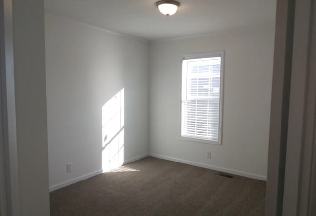 37415 Grain View Ln, Lenox, MI 48048 - photo 4