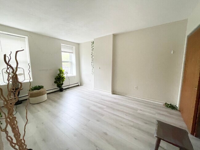 80 Hammond St unit 2, Boston, MA 02120 - photo 5